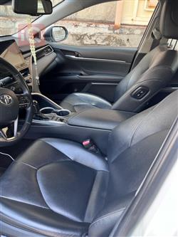 تۆیۆتا کامری